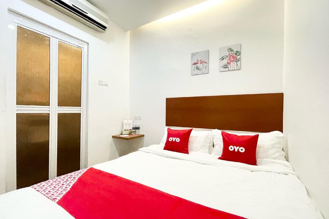 Oyo 90334 Mawlaya Hotel Bayan Lepas Exterior photo