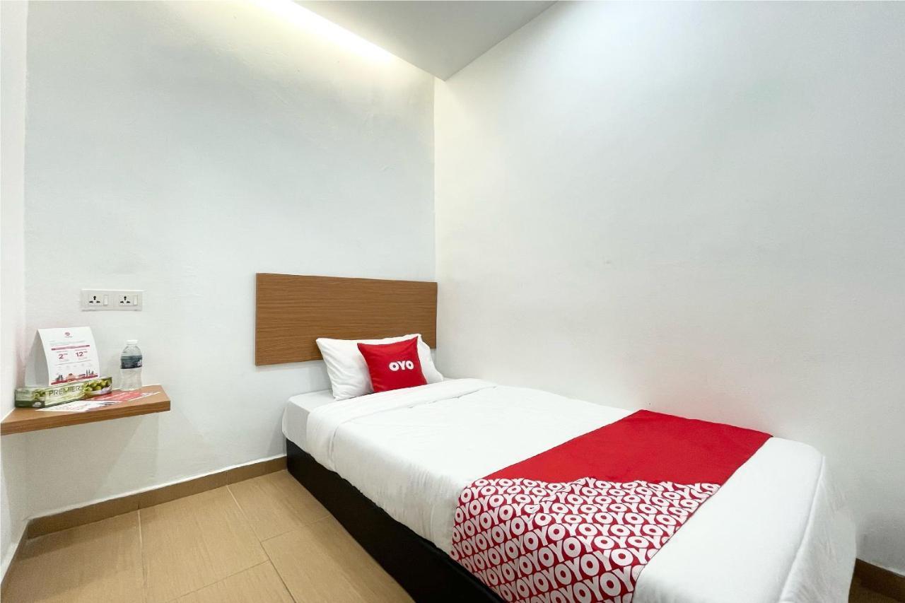 Oyo 90334 Mawlaya Hotel Bayan Lepas Exterior photo